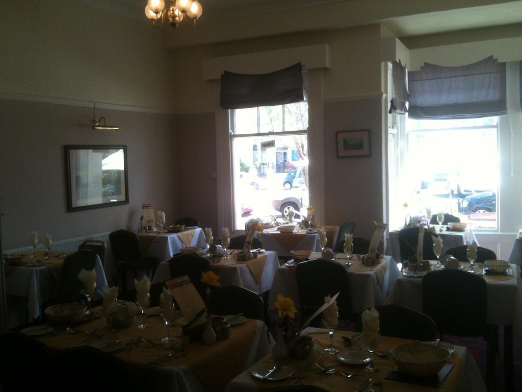 Grand Ash Hotel Llandudno Eksteriør billede