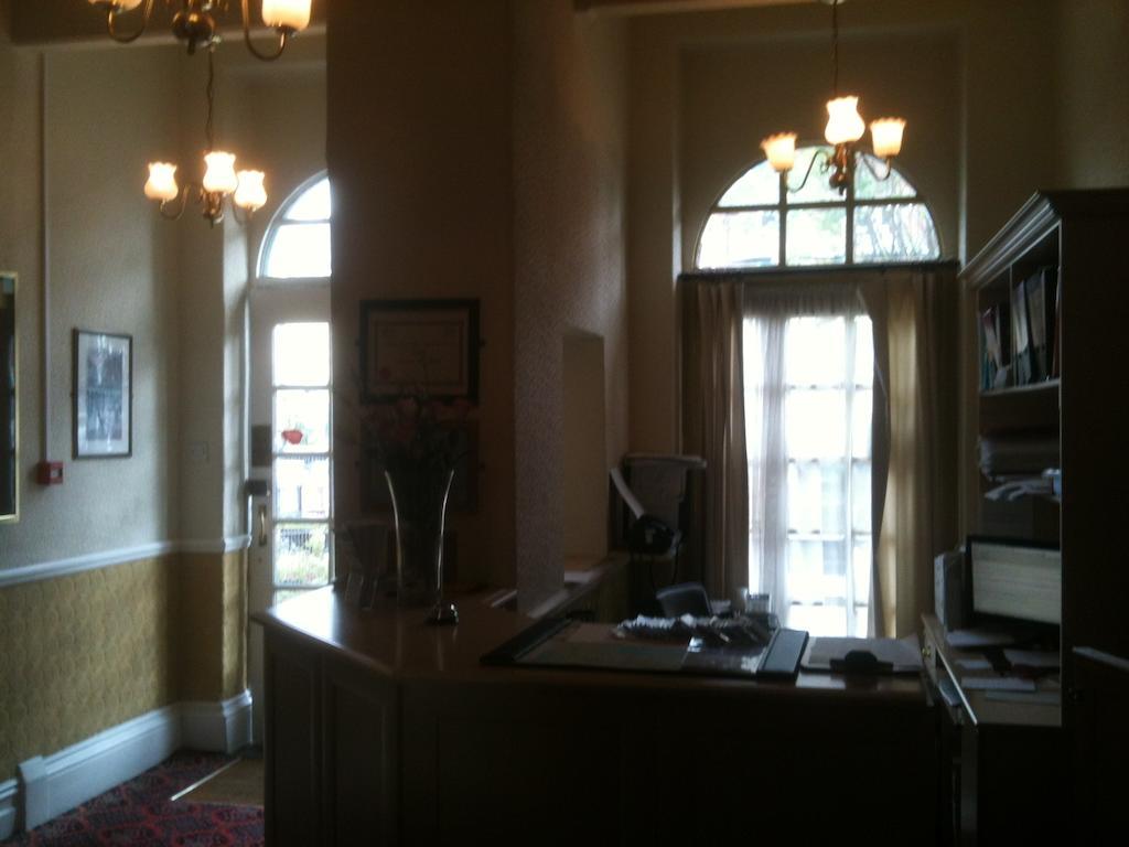 Grand Ash Hotel Llandudno Eksteriør billede