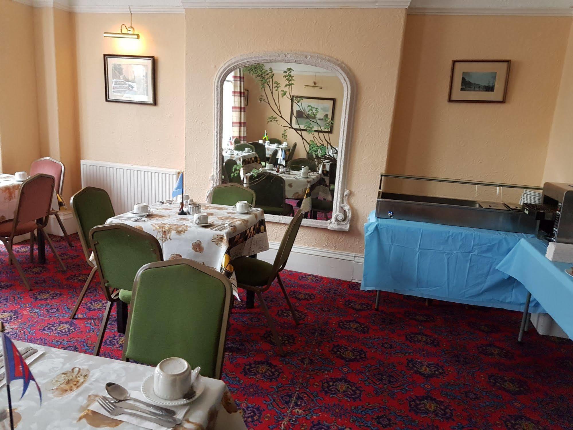 Grand Ash Hotel Llandudno Eksteriør billede
